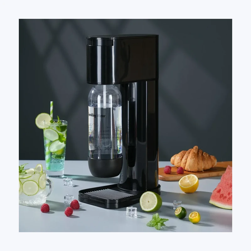 Soda Maker 04 compact manual model for private-label sourcing